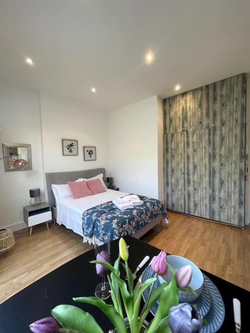 Cute&Cozy Studio Apt In Barons Court لندن المظهر الخارجي الصورة